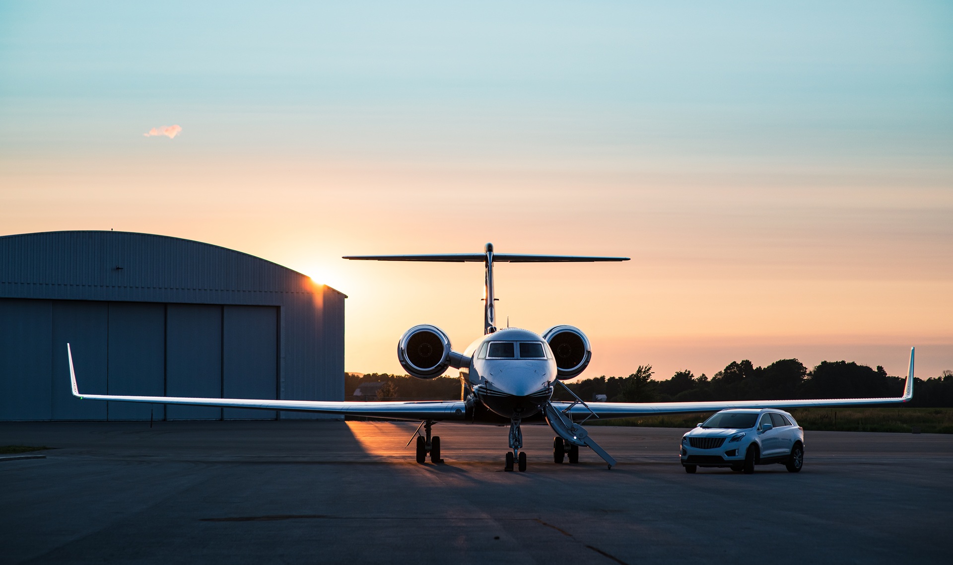 Private Jet vs First Class